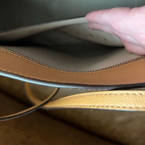 Kate Spade Tan Leather Tote Bag - Picture 6 of 6